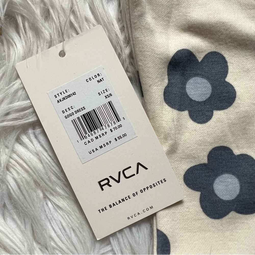 SOLD RVCA gogo mini dress white and blue 70s style size XS - Picture 6 of 7